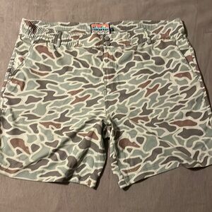 Burlebo camouflage shorts